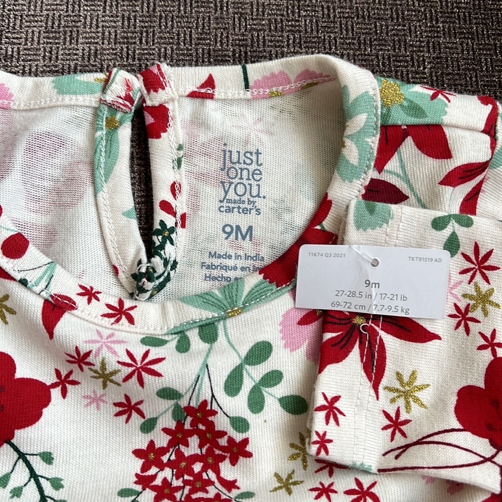 New Pajama for a girl 6-9 months old. Carter’s